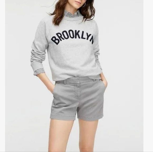 J. Crew Light Gray 100% Cotton Weathered Broken In Chino Shorts Size 4 - Picture 2 of 8